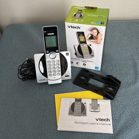 Like New Cordless Phone - Picture 1 of 8